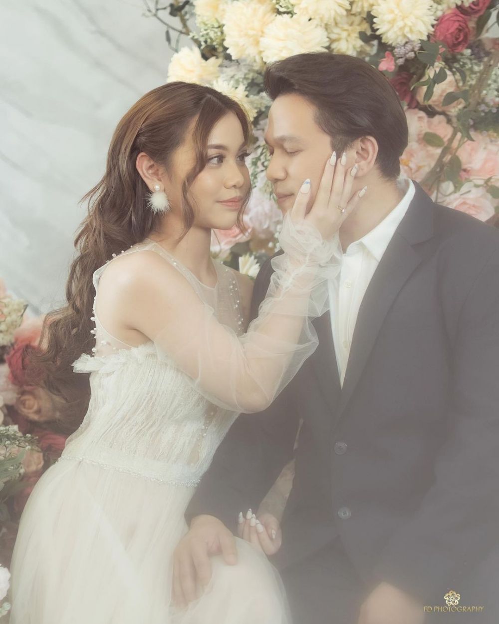 8 Pemotretan Jordi Onsu dan Frislly Herlind, bak prewedding