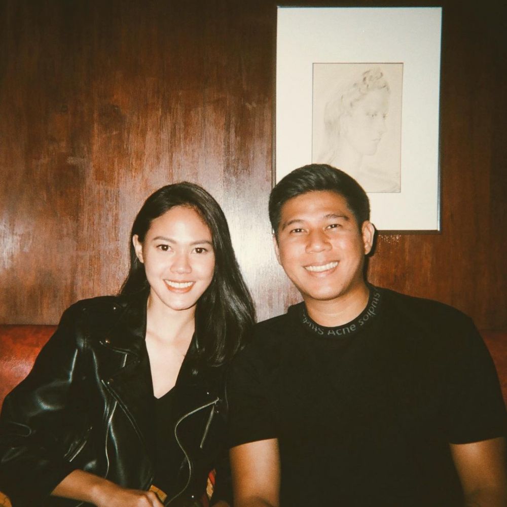 15 Potret mesra Della Dartyan dan Nino RAN, mulai go public