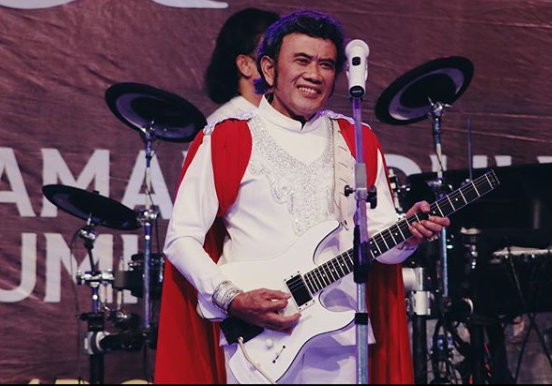 10 Transformasi Rhoma Irama, tetap berkarisma di usia 74 tahun