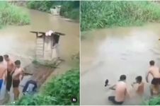 Viral video detik-detik bangunan jamban di atas sungai terbawa arus