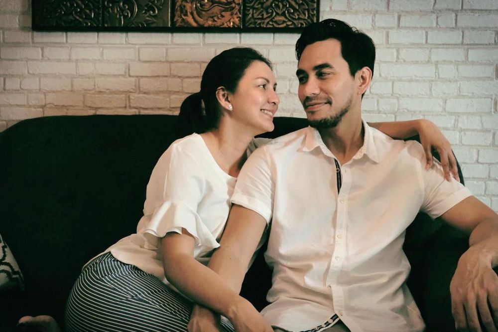 10 Potret rumah Donna Agnesia, dapurnya kece usai direnovasi