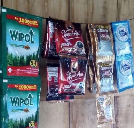 Salah tempat, 10 benda ini malah bikin ngakak sampai kening berkerut