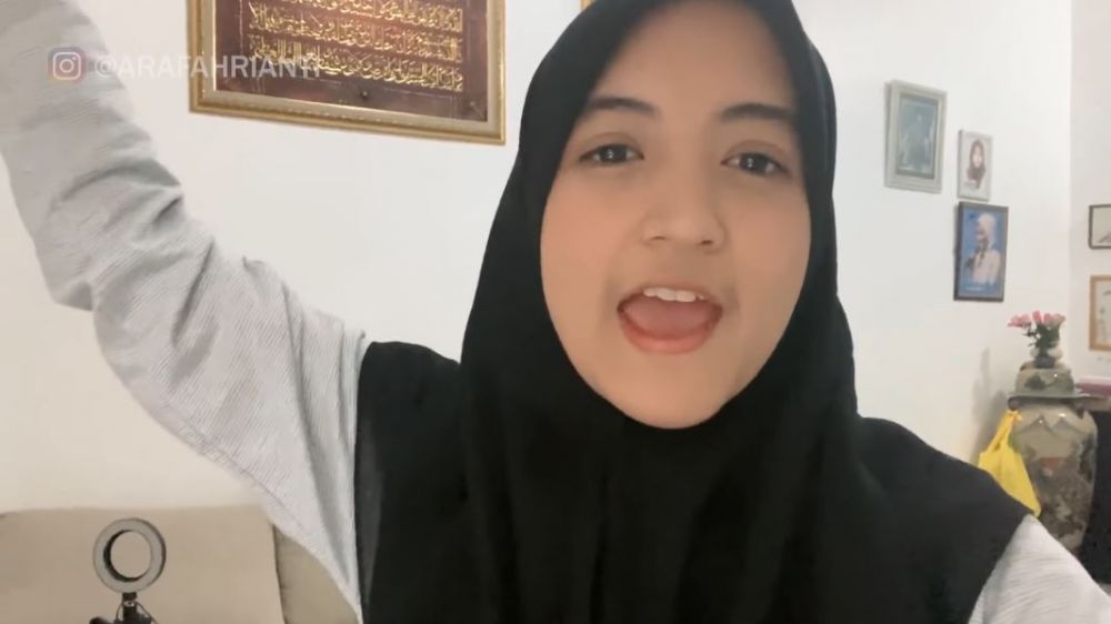 10 Potret rumah Arafah Rianti, asri banyak tanaman