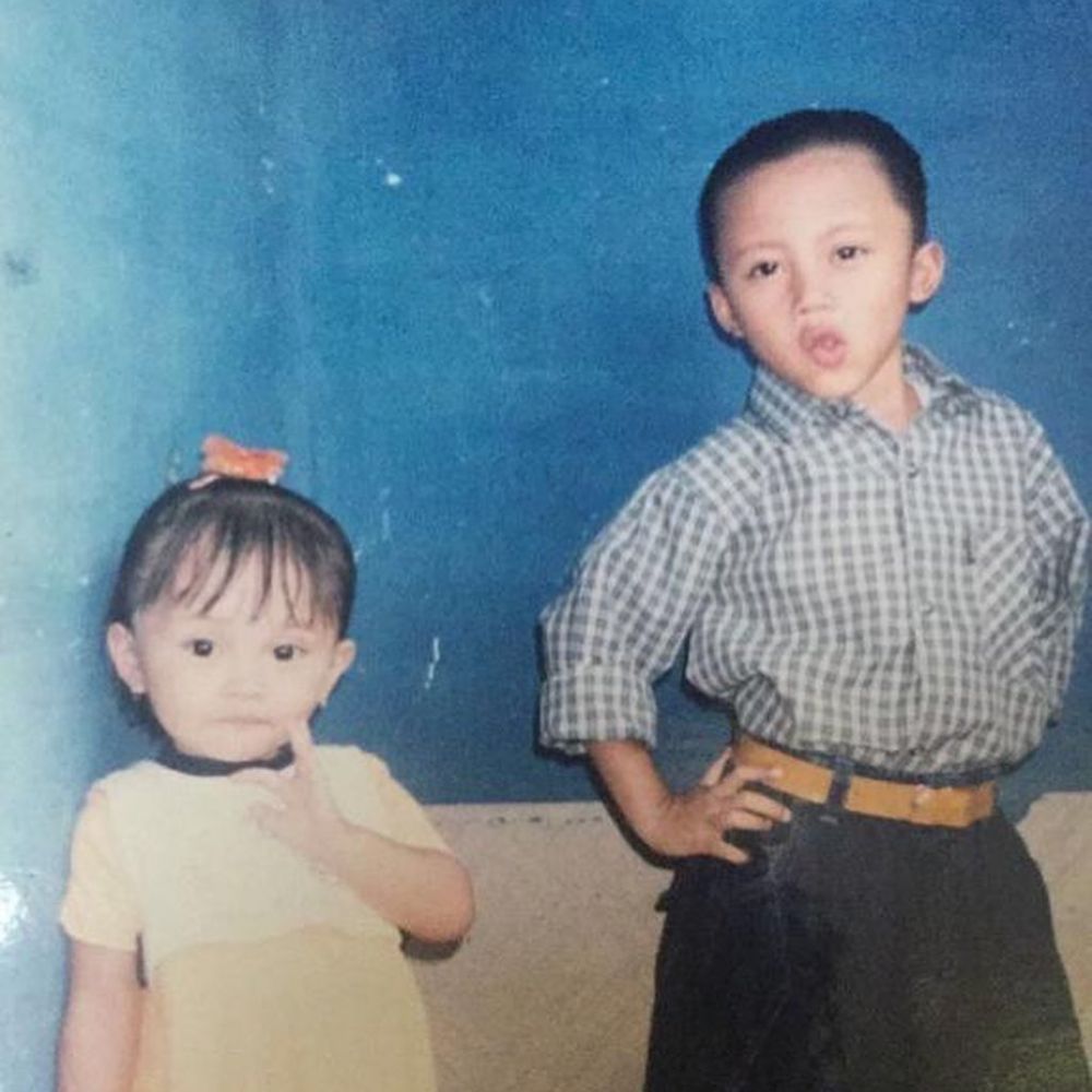 7 Potret masa kecil Rizky Febian dan Putri Delina, sibling goals