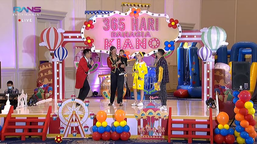 10 Momen ulang tahun pertama Kiano Tiger Wong, dapat hadiah mobil