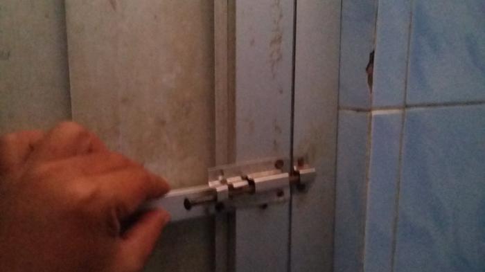 10 Cara absurd penggunaan paku ini bikin gagal paham