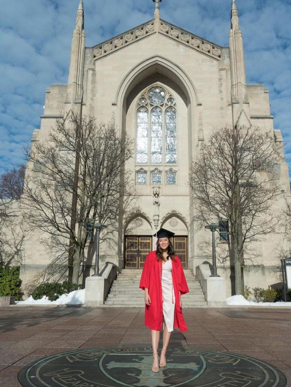 7 Momen kelulusan Maura Munaf dari Boston University, membanggakan