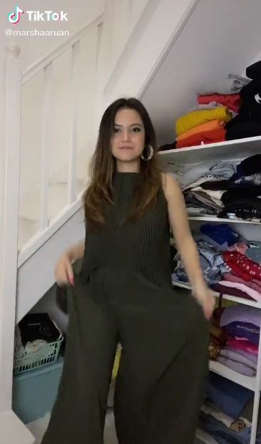 10 Penampakan rumah Marsha Aruan, asri bikin nyaman