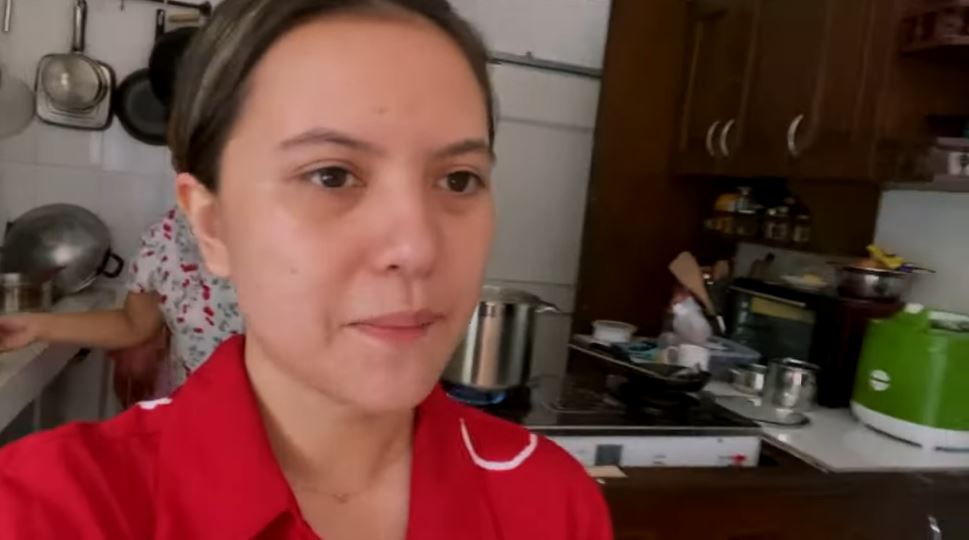 10 Penampakan rumah Marsha Aruan, asri bikin nyaman