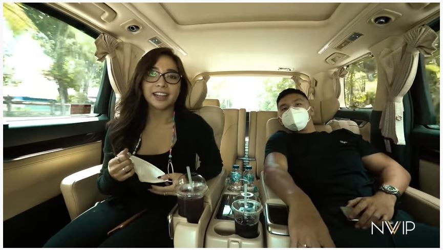 8 Momen private honeymoon Nikita Willy, nginap di villa bertenda