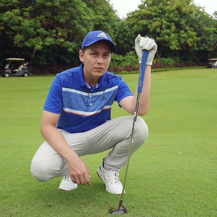 Potret 8 seleb ganteng saat main golf, ada yang ikut turnamen nasional