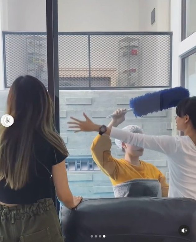 10 Potret bridal shower Felicya Angelista bareng gengnya, kocak