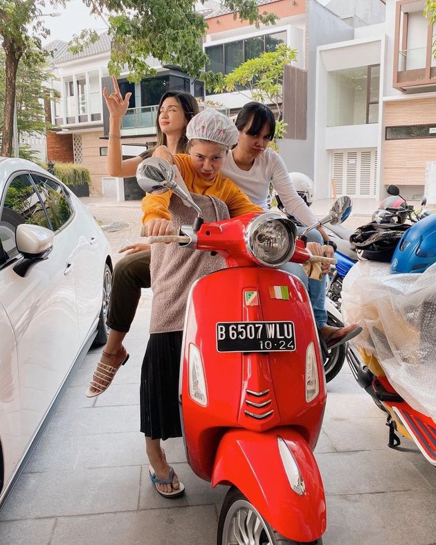 10 Potret bridal shower Felicya Angelista bareng gengnya, kocak