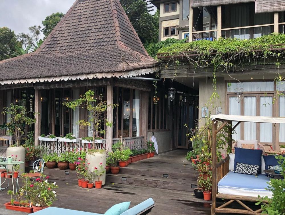 10 Potret villa tempat Chef Juna & Citra Anidya liburan, view-nya kece