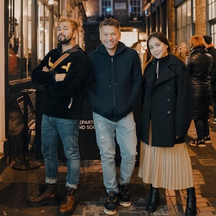 12 Seleb ini ternyata tetanggaan, rumahnya saling berdekatan