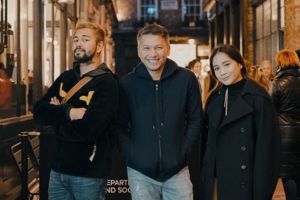 12 Seleb ini ternyata tetanggaan, rumahnya saling berdekatan