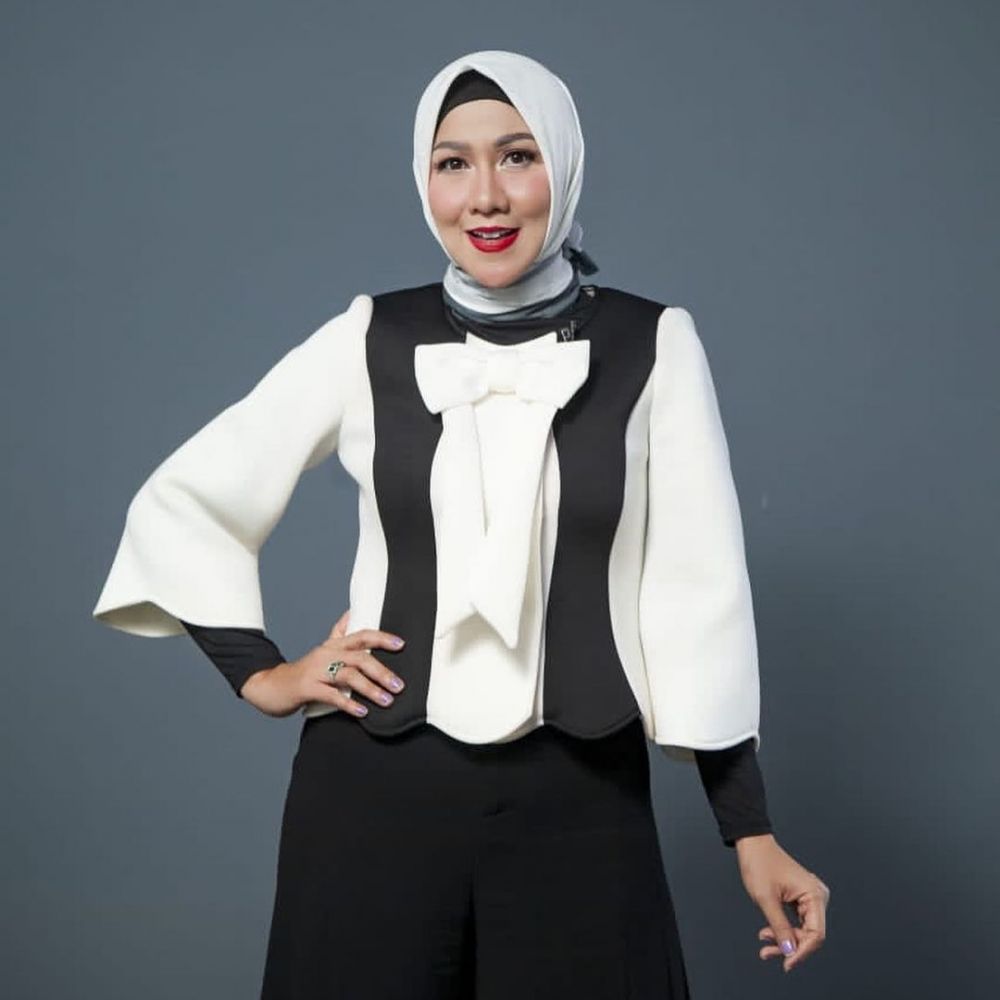 Pemotretan 10 Puteri Indonesia beragam tema, pakai kain tradisional