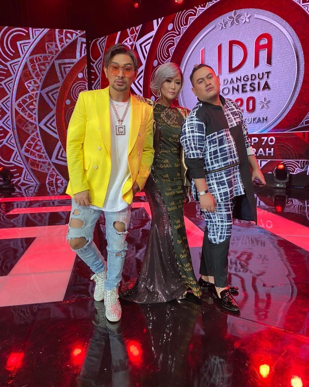 10 Potret persahabatan Nassar dan Caren Delano, bak kakak beradik