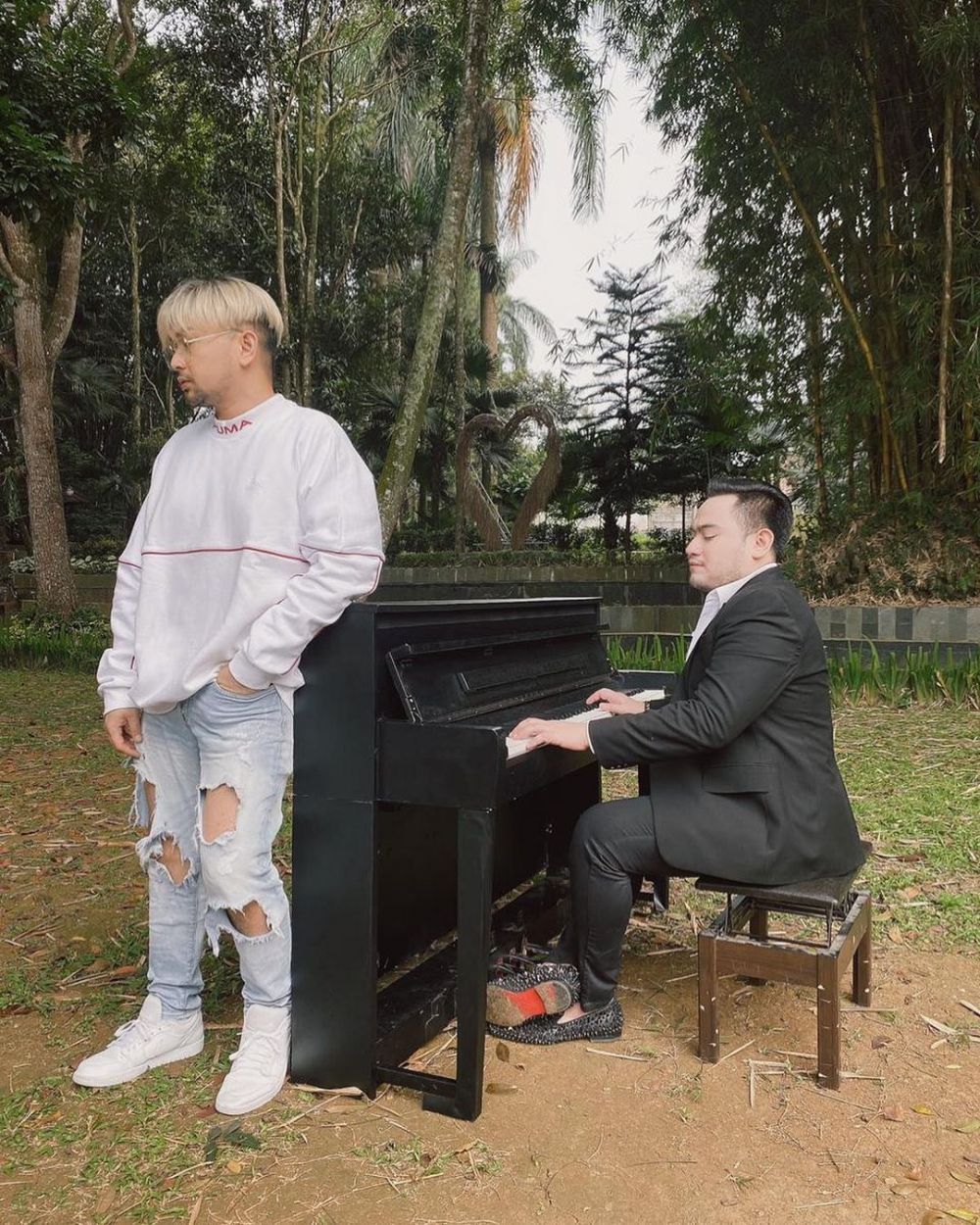 10 Potret persahabatan Nassar dan Caren Delano, bak kakak beradik