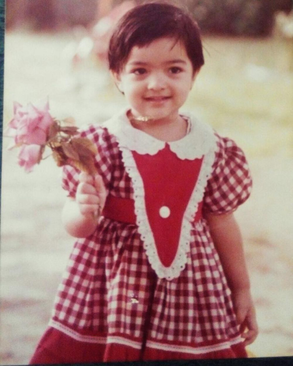 Potret masa kecil 10 penyanyi cantik, Ashanty disebut kembaran Arsy