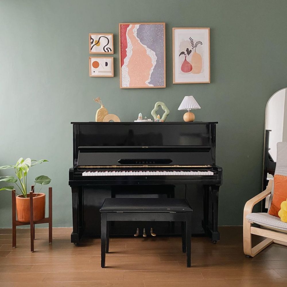 8 Penampakan ruang musik Ify Alyssa usai didekorasi ulang, estetik pol