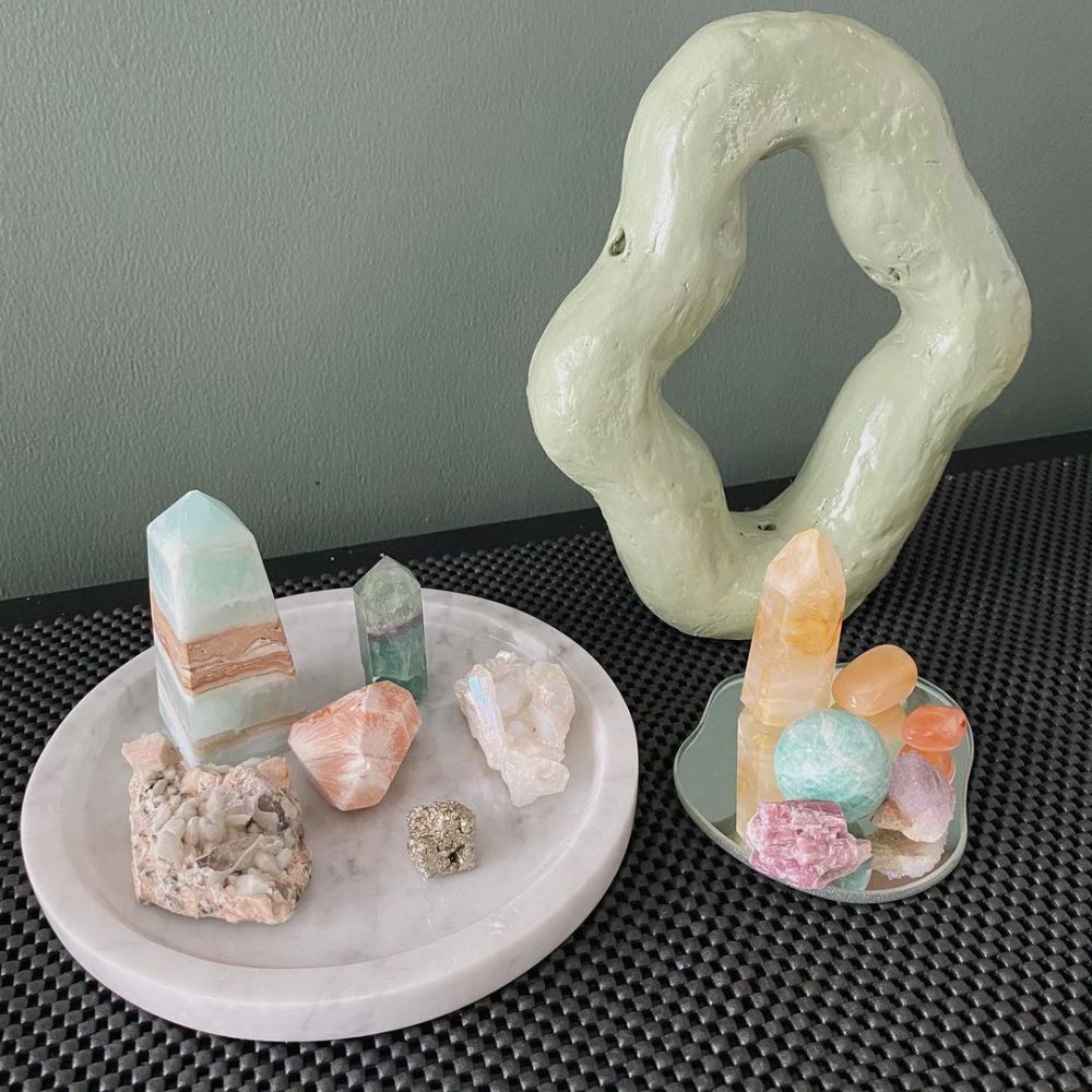 8 Penampakan ruang musik Ify Alyssa usai didekorasi ulang, estetik pol