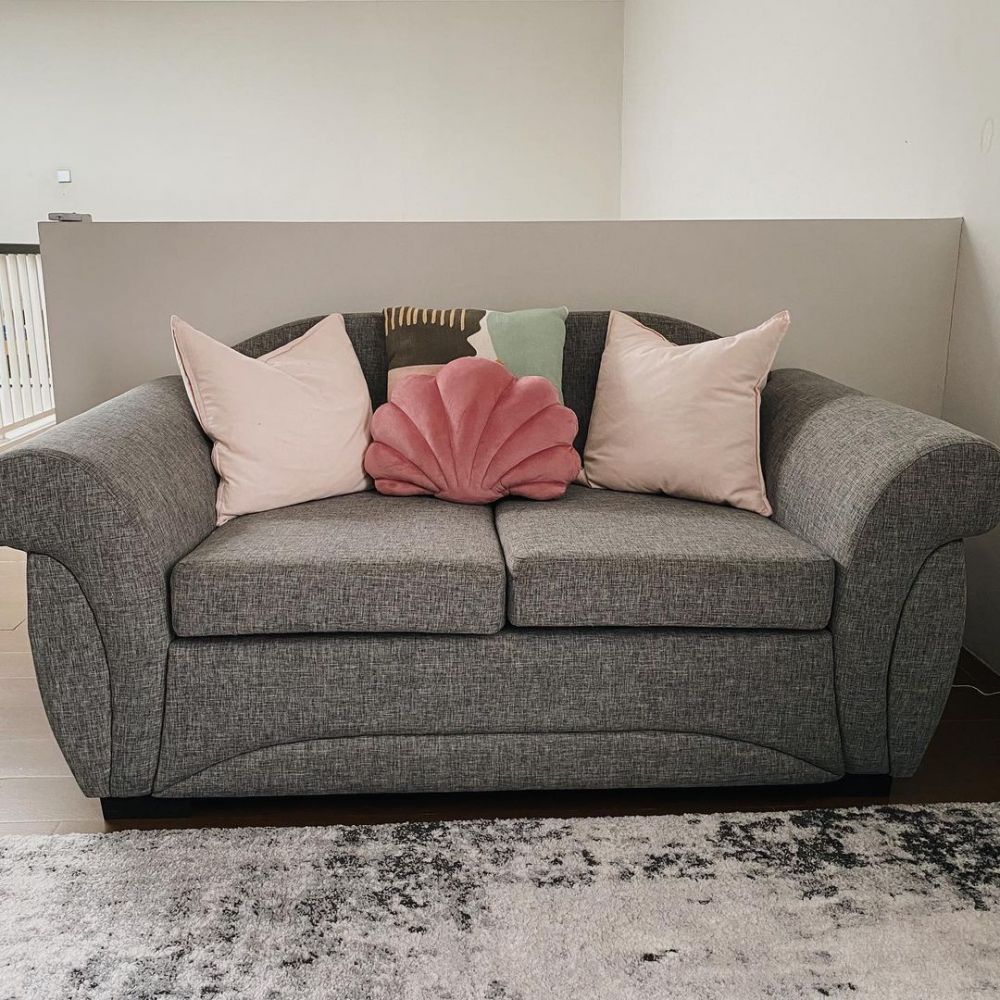 8 Penampakan ruang musik Ify Alyssa usai didekorasi ulang, estetik pol