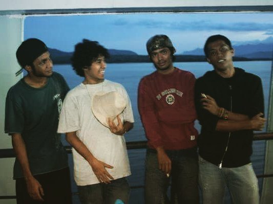 10 Potret transformasi Arie Kriting, masa kecilnya curi perhatian