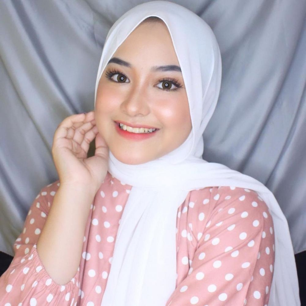 Disebut mirip Salshabilla Adriani, ini 8 pesona Sahara Zahranie