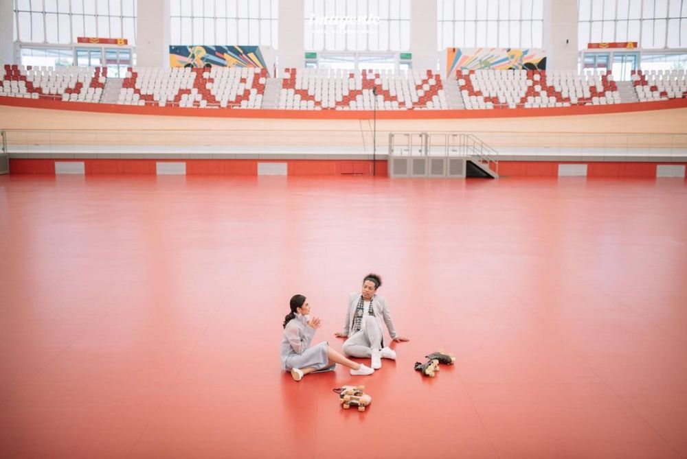 10 Potret prewedding Arie Kriting dan Indah Permatasari, romantis