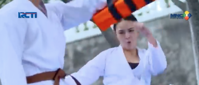 7 Potret Amanda Manopo pakai baju bela diri, gayanya tomboi abis