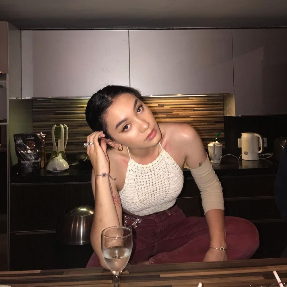 8 Pesona Jelita Barbara, wanita yang dikabarkan dekat Jefri Nichol