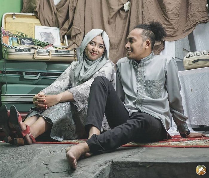 Potret prewedding 8 komedian, Arie Kriting curi perhatian