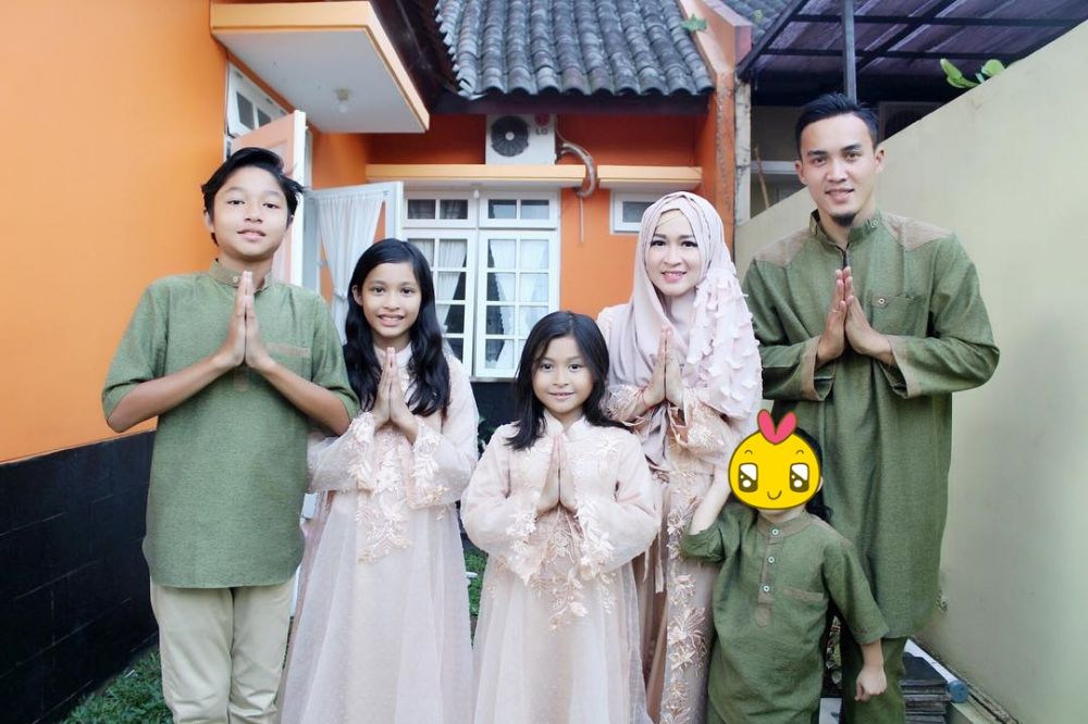 10 Penampakan rumah Okie Agustina, bergaya minimalis