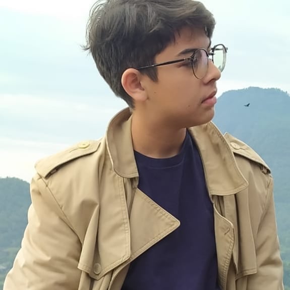 Potret terkini 8 mantan artis cilik, kian tampan dan berkarisma