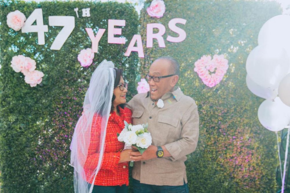 9 Momen ultah pernikahan ke-47 Aburizal Bakrie dan Tatty Murnitriati