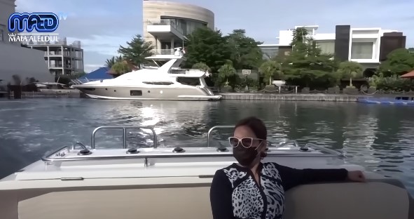 10 Momen Maia Estianty di Pulau Seribu, goda Mey Chan dan Richard Kyle