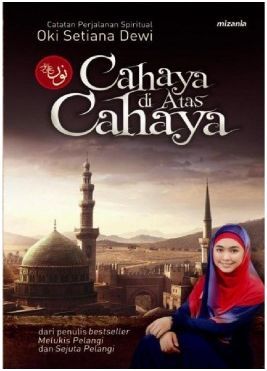 Hobi menulis, 14 seleb cantik Tanah Air sukses terbitkan buku