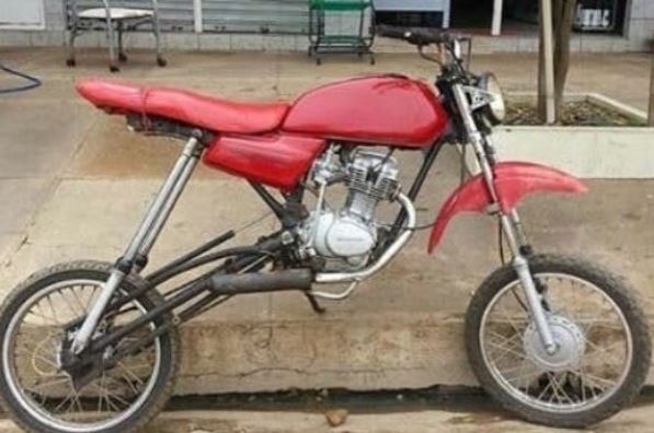 10 Modifikasi motor jadi tinggi ini bikin bingung cara naik