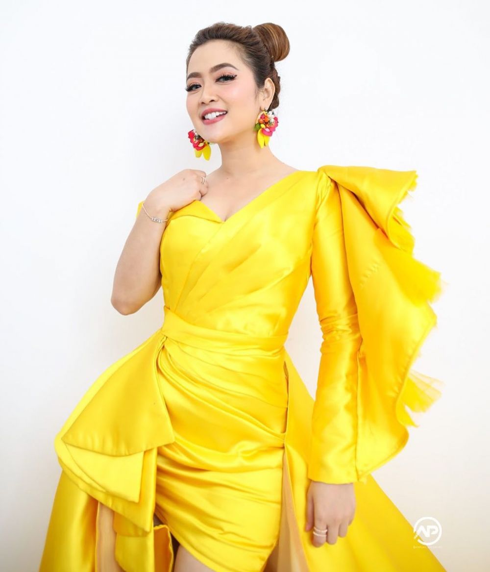 Ikatan Cinta sedang hits, 6 seleb ini kepincut pesona Arya Saloka