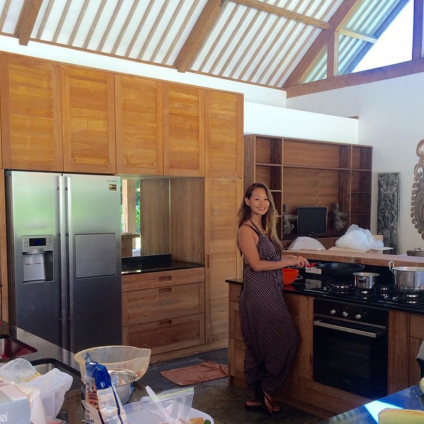 Penampakan dapur rumah 7 seleb di Bali, punya Raisa mewah abis