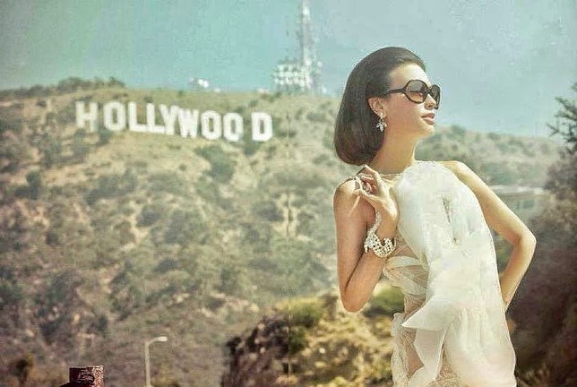 9 Potret jadul Sophia Latjuba jadi model di Los Angeles