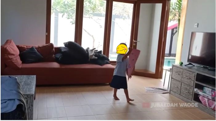 10 Potret rumah Lia Waode di Bali, dekorasi kamar anak curi perhatian