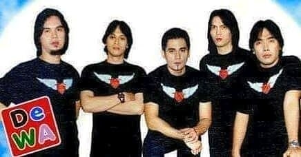 10 Potret lawas Tyo Nugros, wajah gantengnya tak memudar