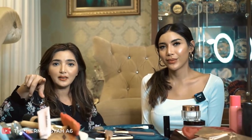 9 Potret kompak Ashanty dan Millendaru, bak pinang dibelah dua