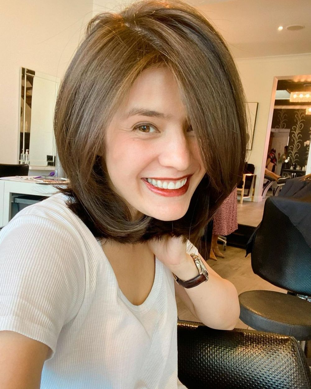 7 Potret terbaru Carissa Puteri dengan rambut pendek, bak ABG