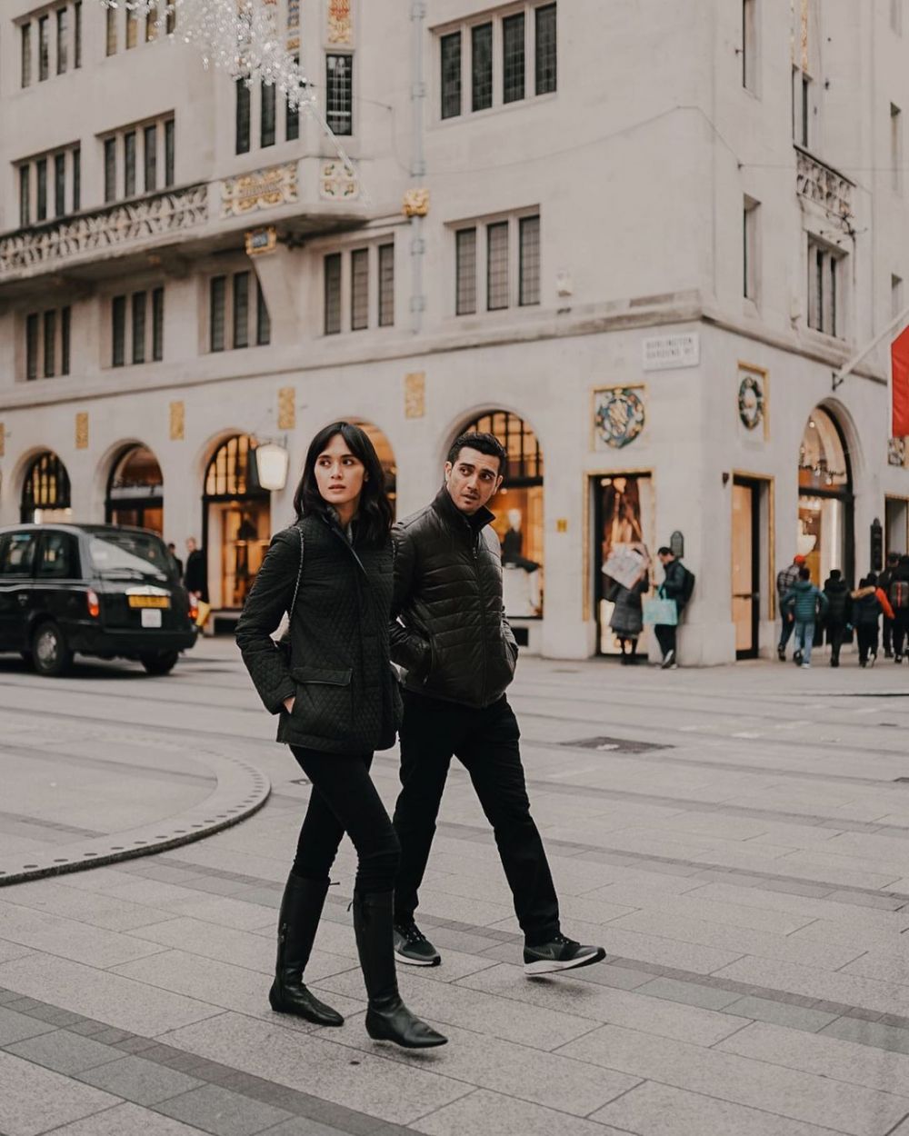 Jarang muncul di TV, ini 10 pesona Renata Kusmanto di usia 38 tahun