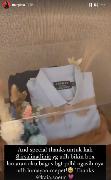 7 Potret hantaran Margin Wieheerm untuk Ali Syakieb saat lamaran