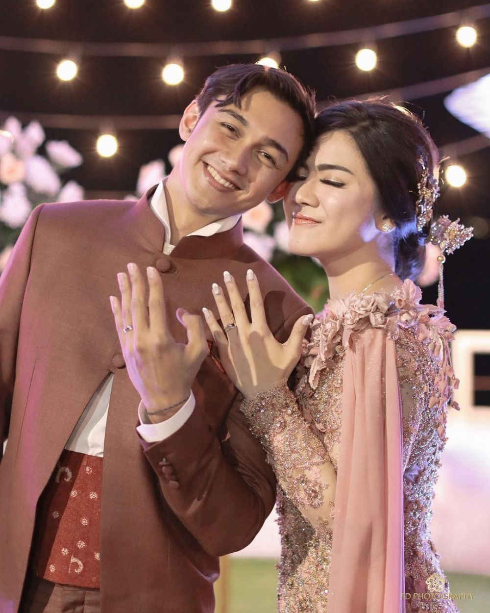 Momen lamaran 8 pesinetron cowok, terbaru Ali Syakieb