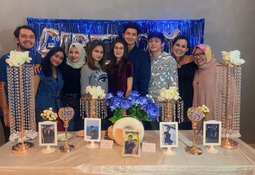Resmi putus, ini 10 potret kenangan manis Aditya Zoni dan Zoe Abbas
